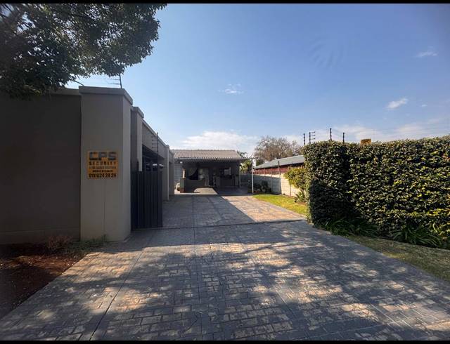 4 BEDROOM HOUSE FOR SALE IN VERWOERDPARK